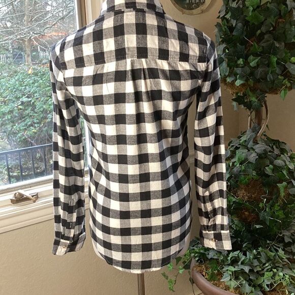 Abercrombie & Fitch Black&White Flannel Button Down Top Size XXS - Picture 4 of 11